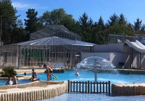 Piscine du camping Bois de Bayadène en