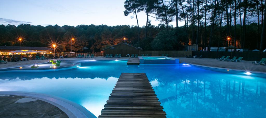 Piscine du camping Mimizan Lac